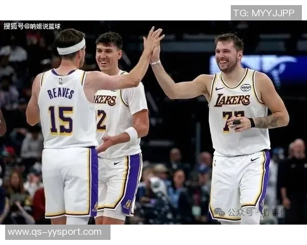 东契奇砍下35分9篮板13助攻5抢断2盖帽带领球队再创佳绩