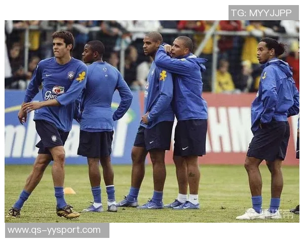 回顾20年前巴西队首发阵容卡卡小罗阿德助力4-1战胜阿根廷的辉煌时刻