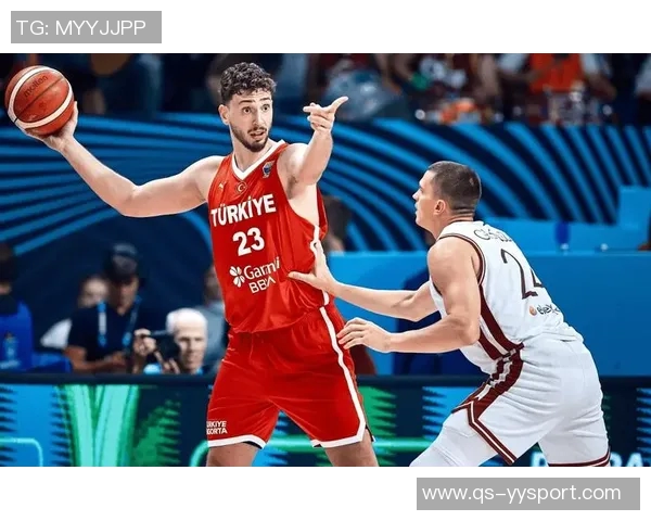 约基奇强势防守申京全场仅得2分8投1中表现惨淡