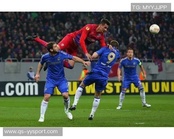 费迪南德回忆被托雷斯踩伤琼斯称阿扎尔防守难度极大 费迪南德回忆被托雷斯踩伤琼斯称阿扎尔防守难度极大