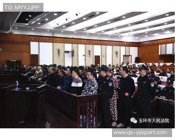 流浪者后卫迪容斯特林因车祸被捕起诉涉违规驾驶引发关注
